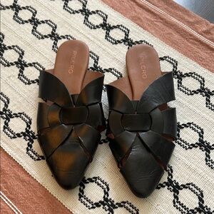 Pilcro Black Leather Mules with Woven Design size 40